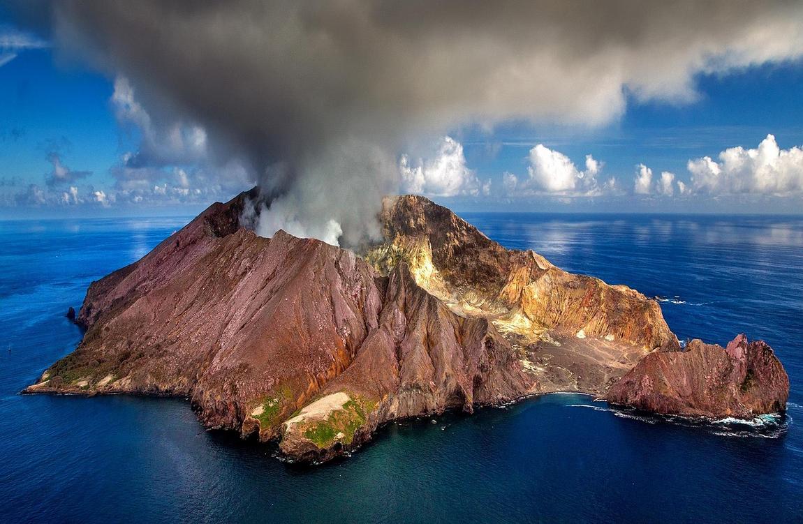 Kuvorie Island